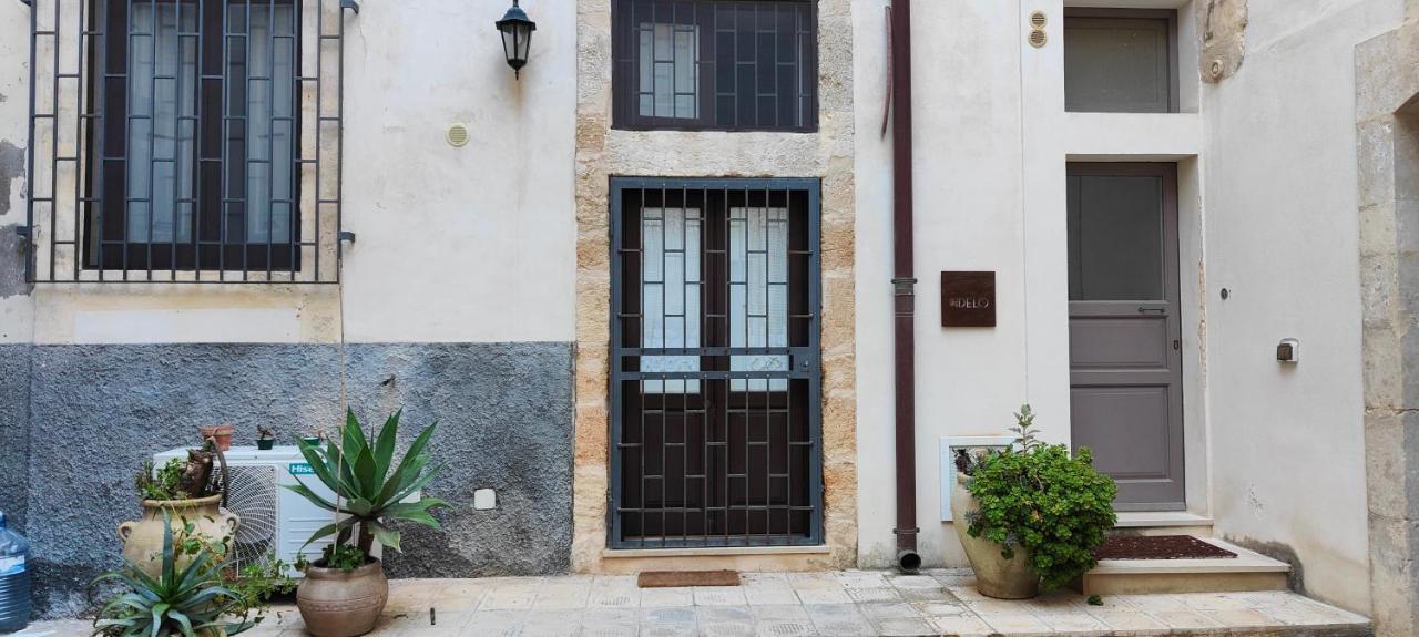סירקוזה Maniace 57, Ortigia Historic Center, 200 Mt From The Beach מראה חיצוני תמונה