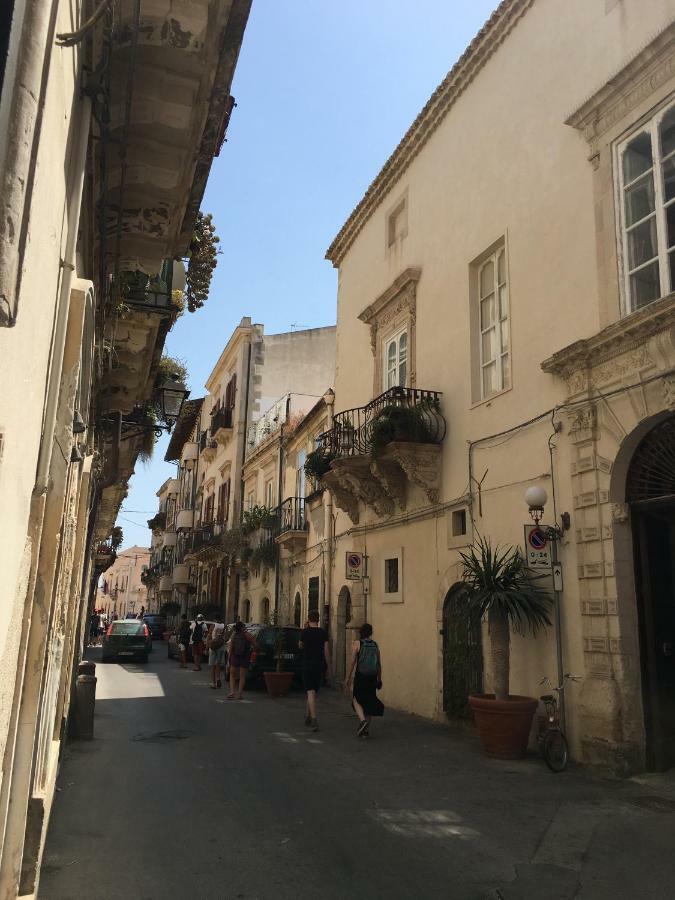 סירקוזה Maniace 57, Ortigia Historic Center, 200 Mt From The Beach מראה חיצוני תמונה